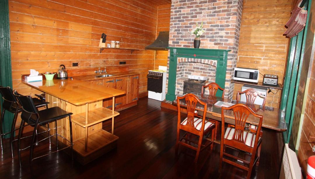 Photo of Kitchen in Strahan