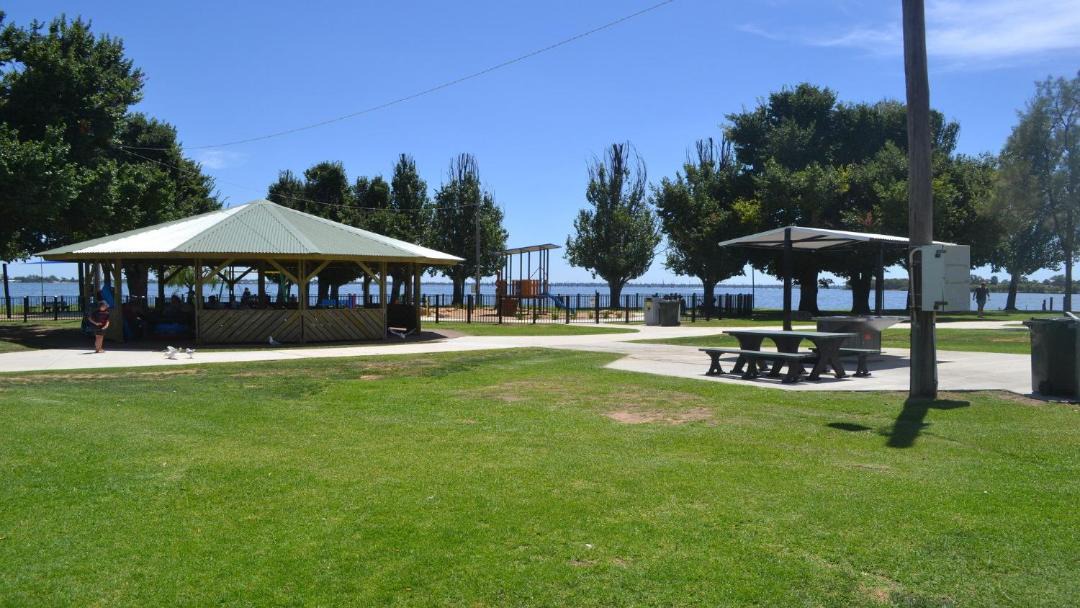 Photo of Buildings in Yarrawonga