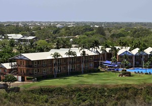 Moonlight Bay Suites