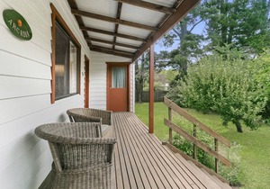 Arcadia Cottage - Five Bedroom Cottage, Sleeps 12