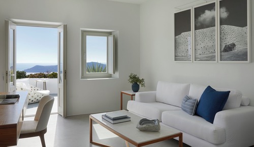 Superior Suite (with Plunge Pool)