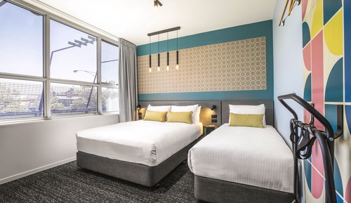 Studio Queen and Single with Ensuite