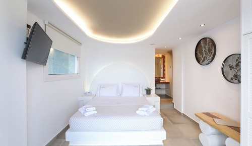 Junior Suite, Sea View (Indoor Jetted Tub)