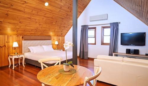 Hannah's Loft