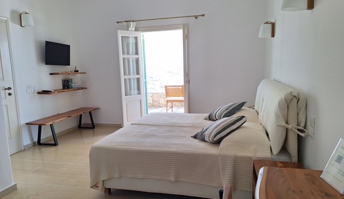 Comfort Studio Suite, 1 Double or 2 Twin Beds, Sea View