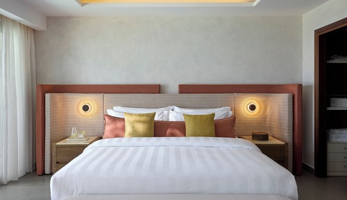 Mediterranean Suite with Private Pool & Sea View