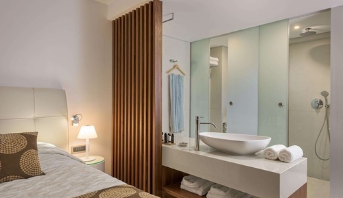 Double Room, Garden View (Premium Swim Up)