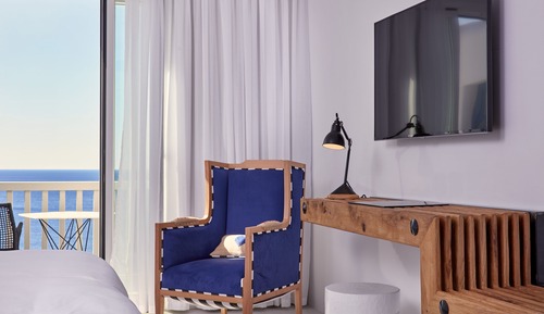 Premium Room