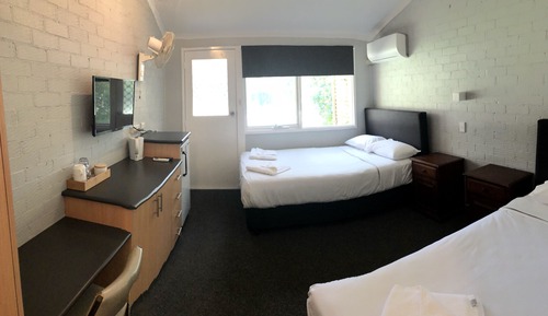 Basic Room, Ensuite
