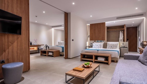 Suite, 2 Bedrooms, Private Pool, Garden View