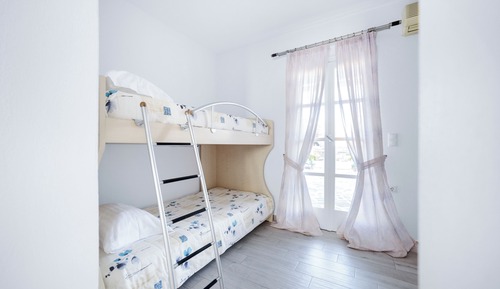 Terra Oliva Garden apartment