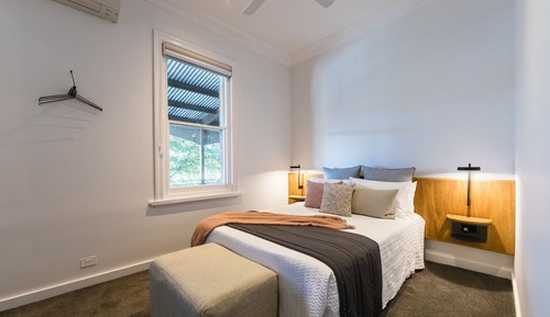 Studio Balcony Room
