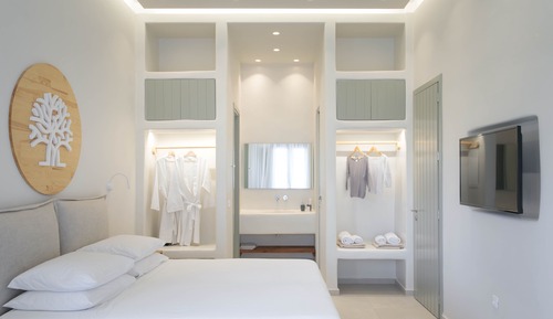 Junior Studio Suite, Hot Tub, Garden View