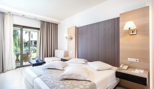 Double or Twin Room - Wheelchair Accessible