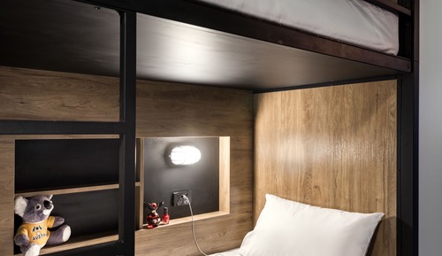 One Bed in Good Shared 8