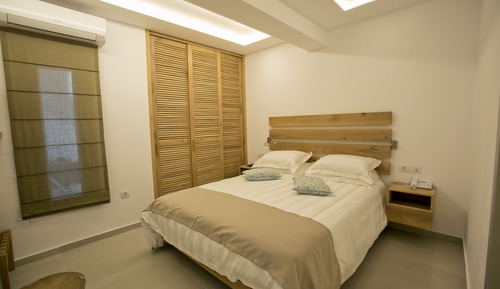 Standard Room, Partial Sea View