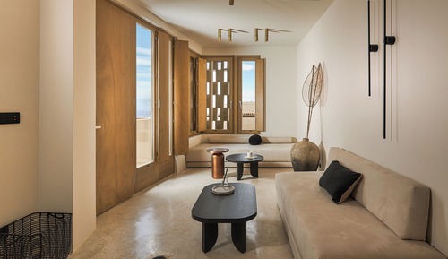 Master Suite with Private Pool