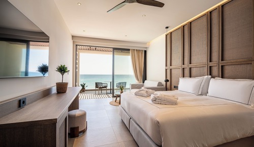 Superior Sea View Suite, Balcony