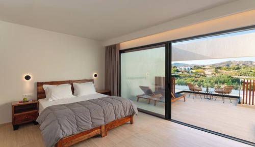 Aethrion Junior Suite