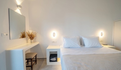 One Bedroom apartment with Terrace