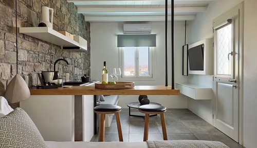 Junior Suite, 1 Bedroom, Garden View