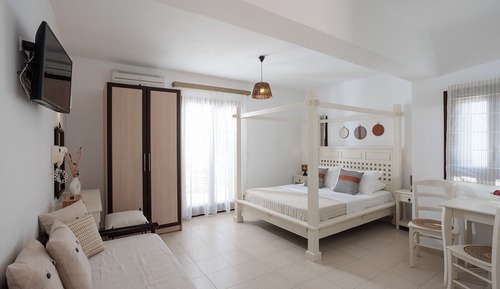 Family Studio Suite
