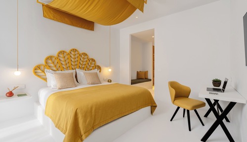 Premium Side Sea View Room