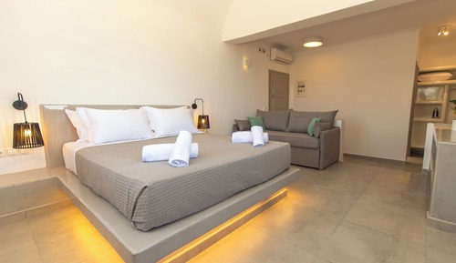 Deluxe Suite, Balcony, Sea View