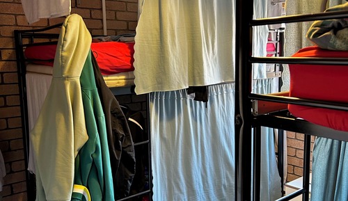 Shared Dormitory, Mixed Dorm (4 Share)