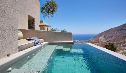 Superior Suite Sea View with Plunge Pool