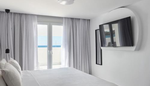 Deluxe Double Room with Sea View