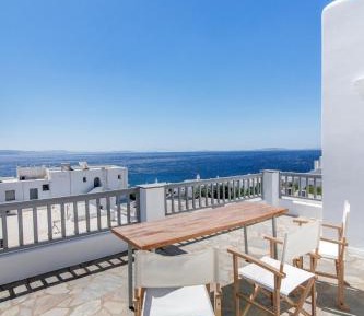 Villa with Sea View