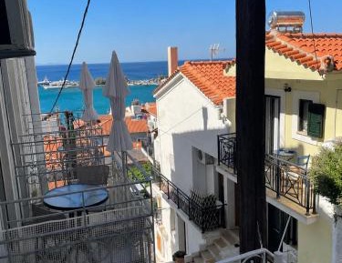 Triple Room with Balcony