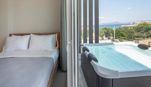 Two-Bedroom Apartment with Jacuzzi and Sea View