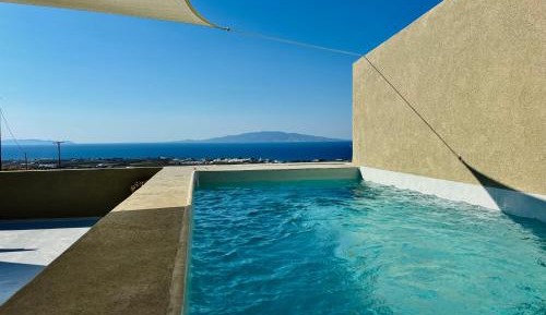 King Room with Pool View