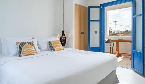 Junior Suite with Balcony