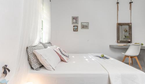 Deluxe Family Studio with Private Terrace