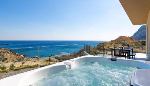 Aquamarine Luxury Suite 1st floor