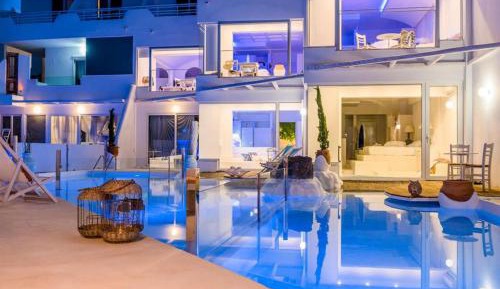 Suite with Private Pool