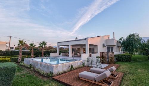 Villa with Private Pool