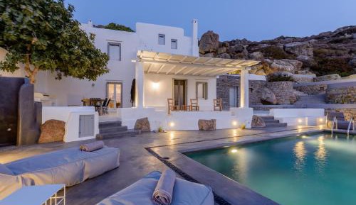 Villa with Sea View