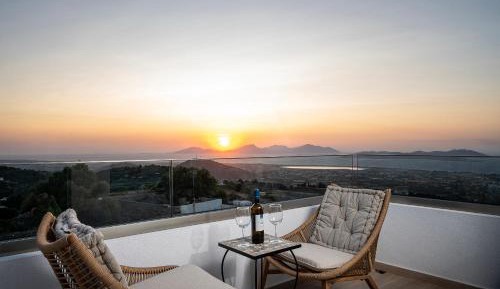 One-Bedroom Apartment with Sea View and Terrace