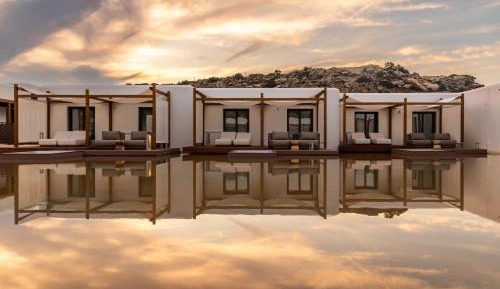 2 Flamingo Valley Suites Inter-Connecting