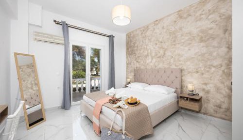 Two-Bedroom Deluxe Apartment