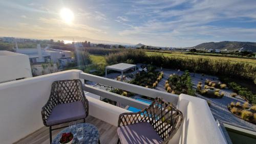 One-Bedroom Apartment with Balcony