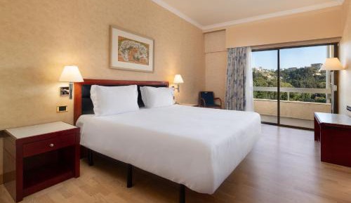 Tower Room with Garden View