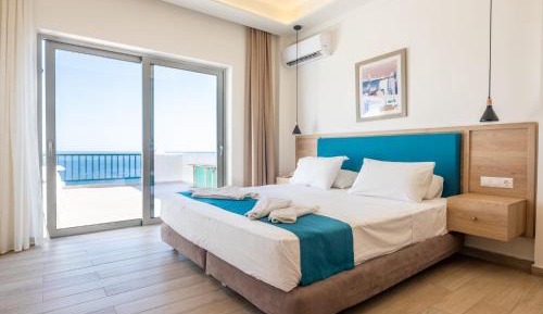 Studio with Sea View