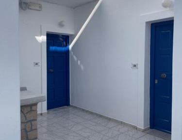 Studio with Balcony - Ground Floor