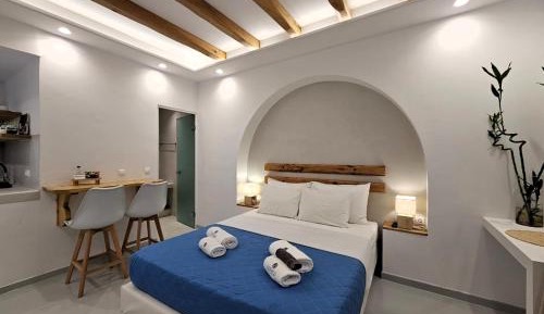 Junior Suite with outdoor Jacuzzi