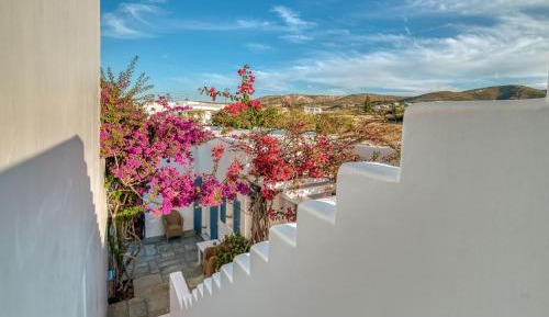 MYKONOS